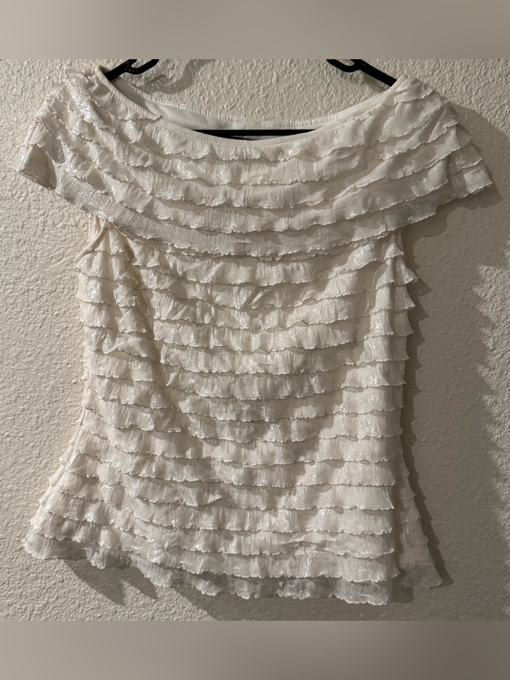 Cachet Ivory Ruffle Tiered Short Sleeve Top